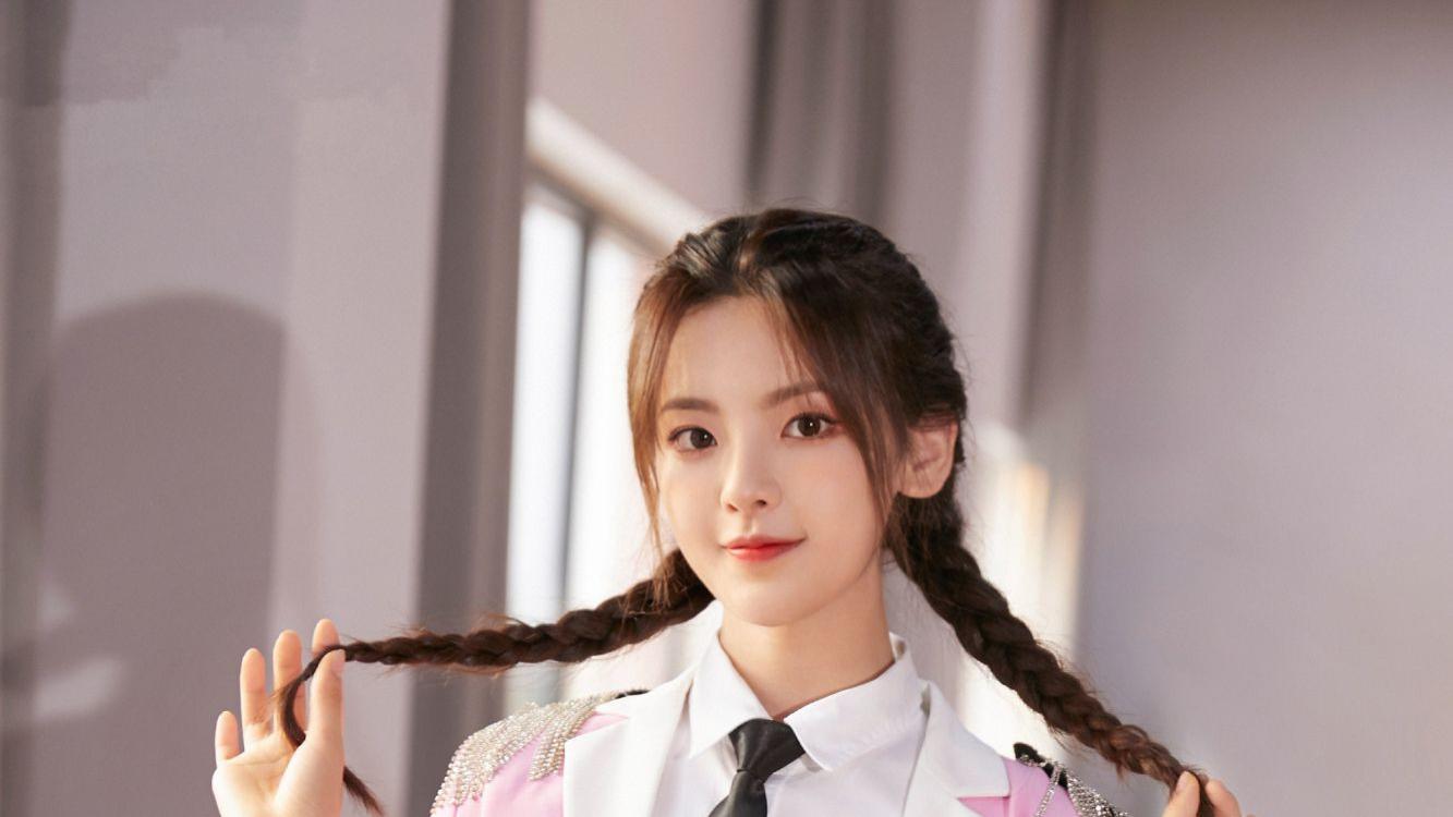 杨超越|杨超越，锦鲤少女