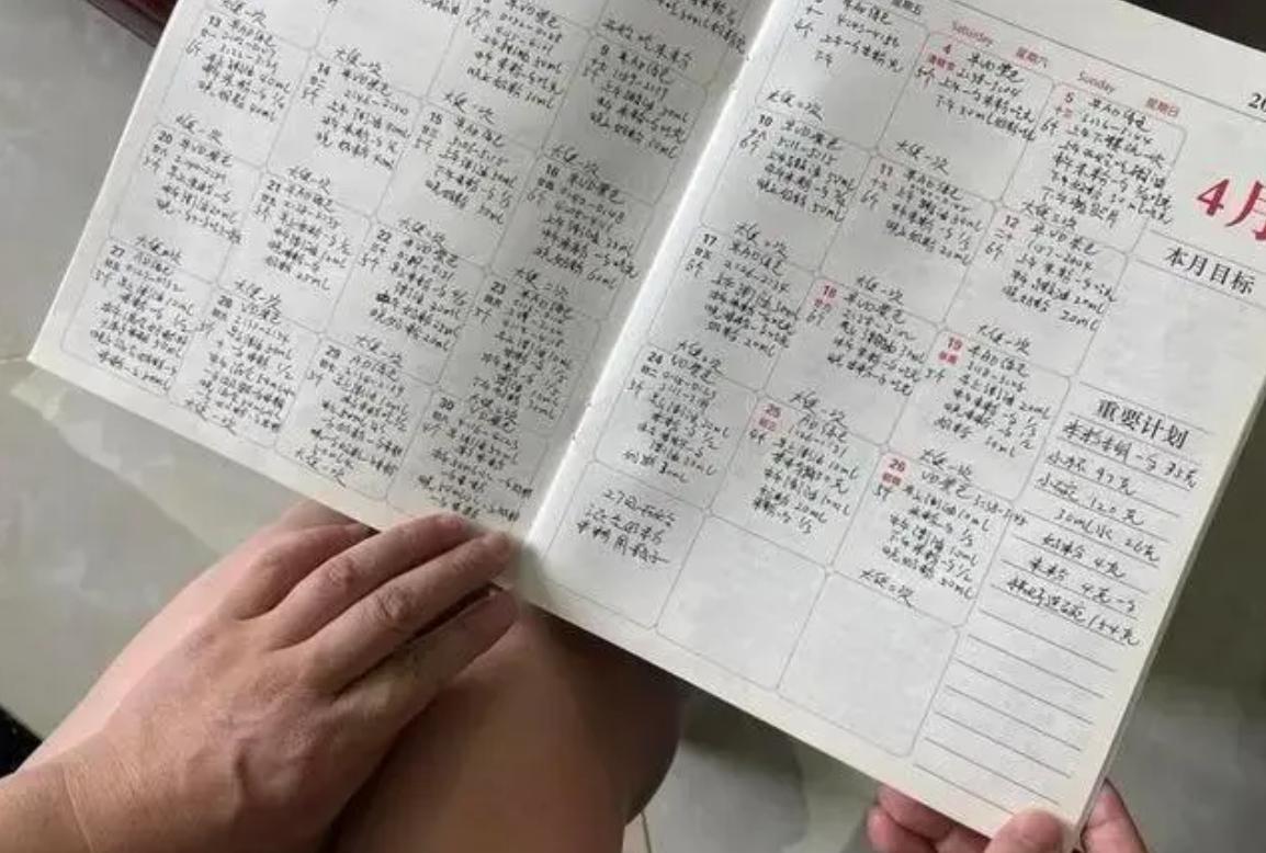 2019年,52岁大妈试管3次冒死生子,时常腰痛难忍,结果怎样?