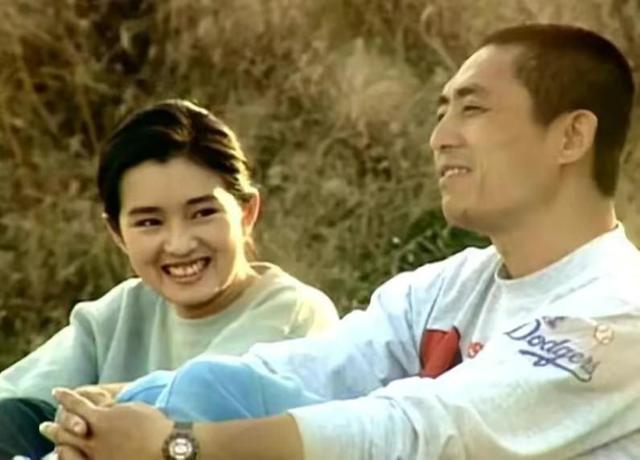 张末|张艺谋长女张末:拥抱巩俐化解恩怨,二婚嫁老外,38岁儿女双全