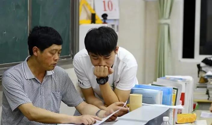 物理|中小学实行定编定员，这三科老师缺口大，已成为热门报考学科