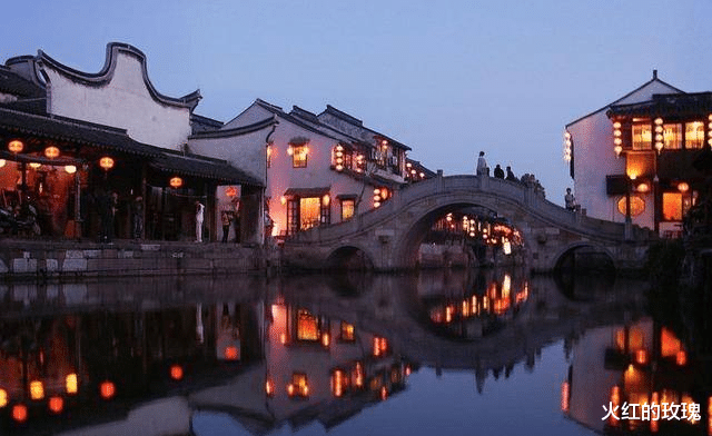 乌镇|浙江有一著名古镇,距离杭州仅60公里,江南水乡的典范,游客超多