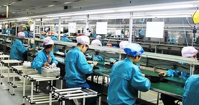 用工荒|两大行业陷入“用工荒”，月薪2万都不愿意干？为啥还是没人肯干