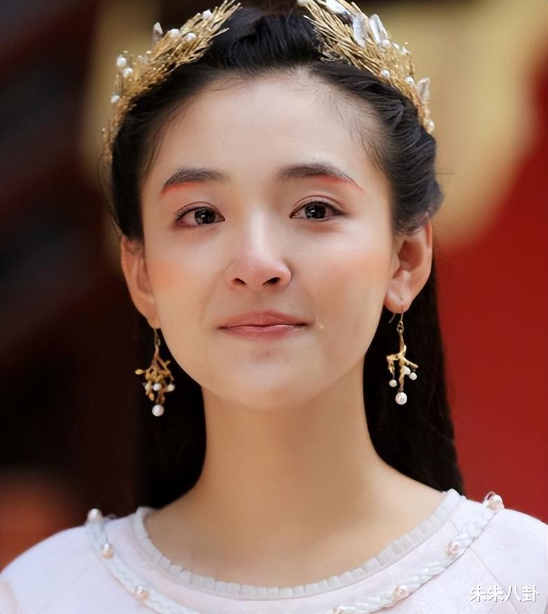 吴倩|离婚还不到半年,再看吴倩与张雨剑的境遇,夫妻差距一目了然