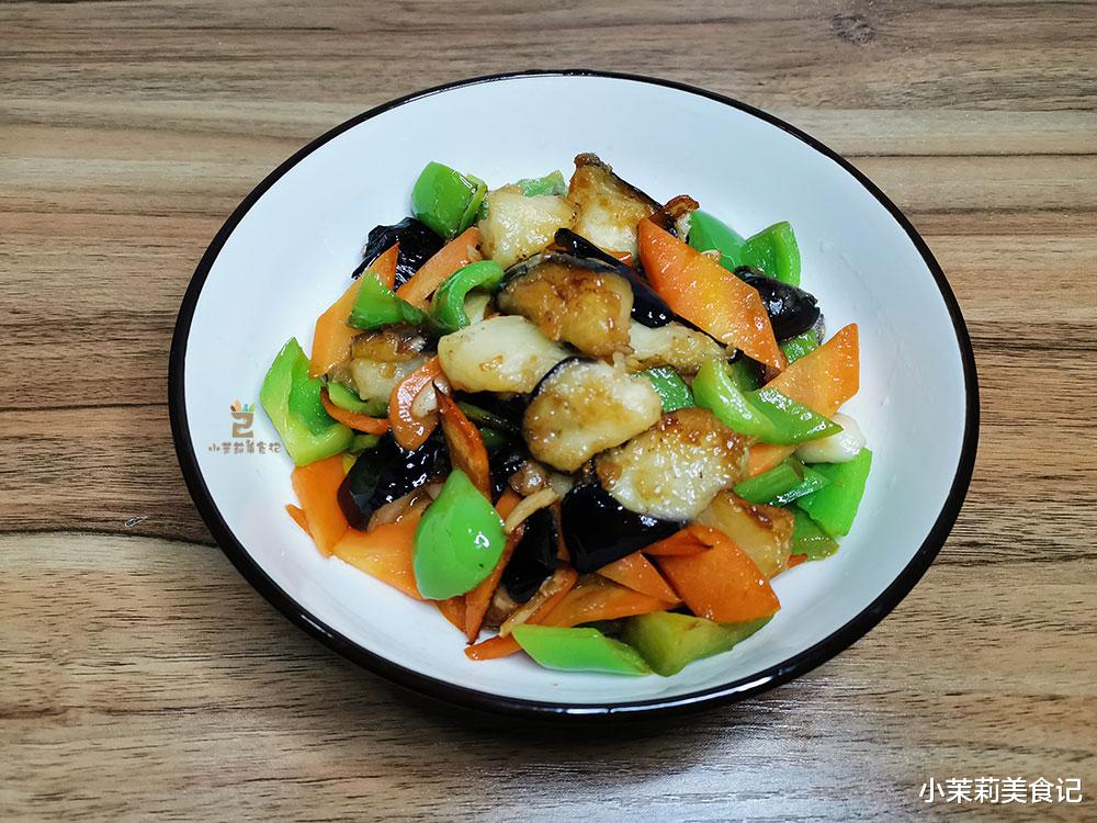 胆囊炎|夏至到入伏,建议中老年多吃“4菜2粮1果”,消暑益气,精神入伏