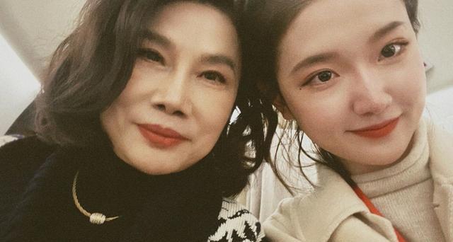 Java|孟羽童辟谣被格力解雇，一改往日青涩模样，气场全开晋级职场熟女