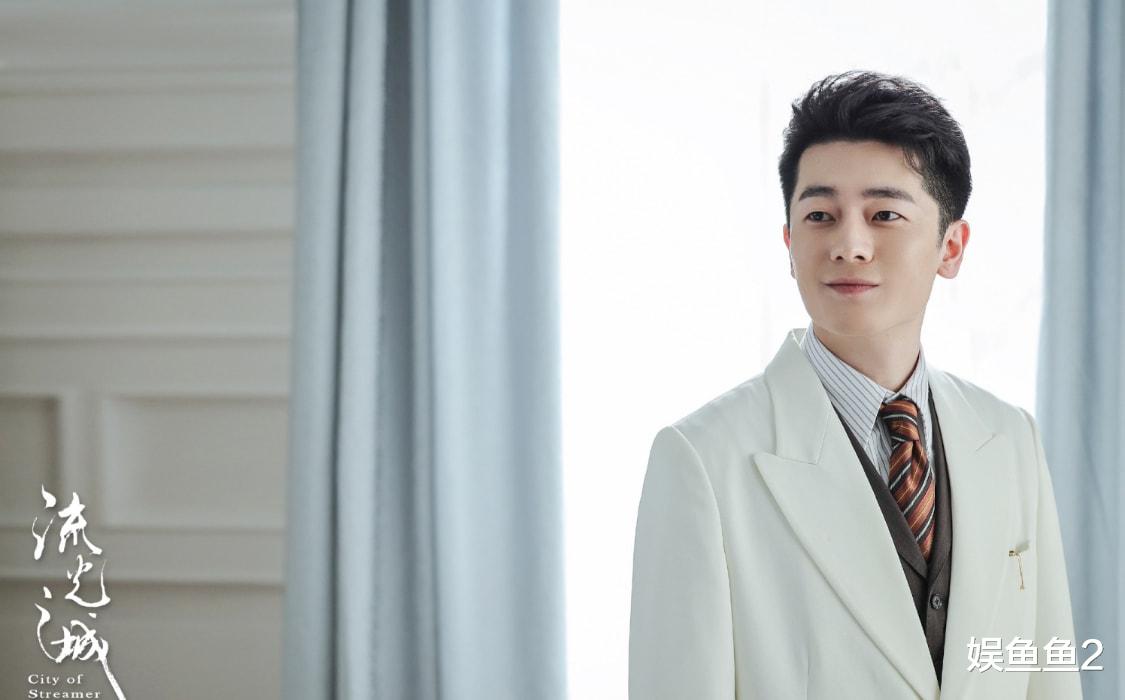 容嘉|《流光之城》主角都是狠角色，剧情反转再反转，堪称暗黑者联盟！