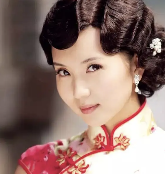 明星|“天生富贵相”的10位女明星,个个一脸福气,个个都好命