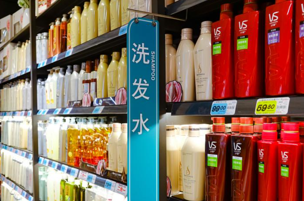 美丽 在洗发水的选择上，为什么年轻人开始“嫌弃”飘柔、海飞丝了？