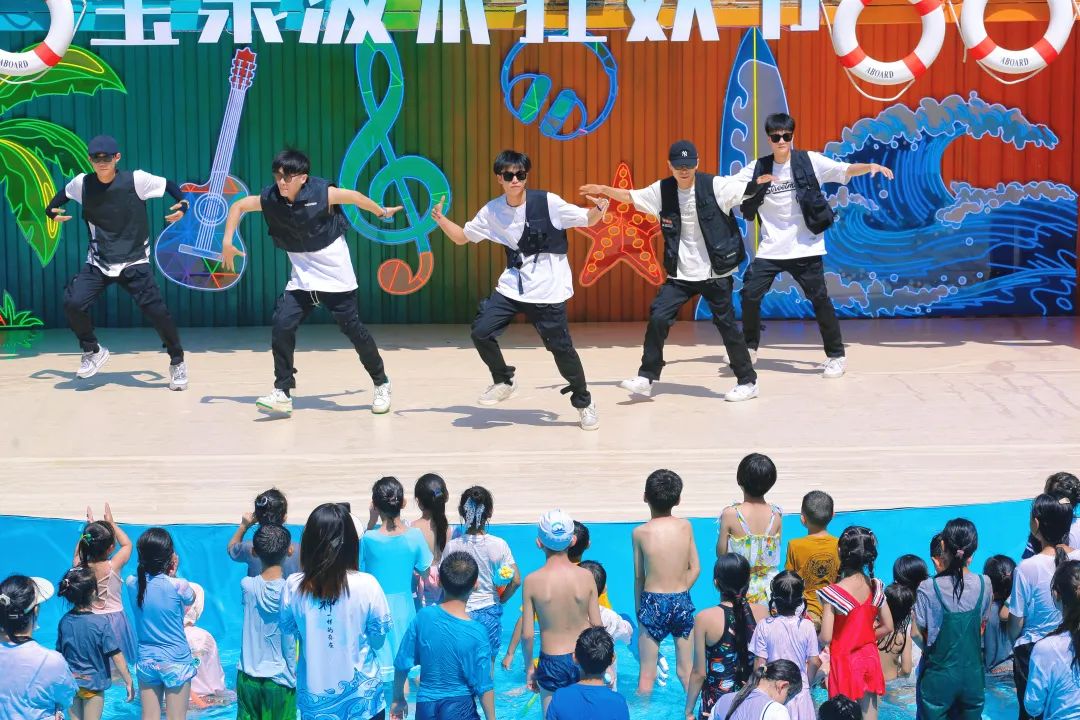 河南旅游|河南旅游：必打卡 | 夏天怎么能不尽情来一场泼水狂欢？