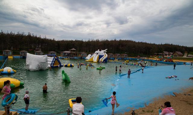 月亮|龙潭西湖公园和龙潭湖公园是一个地方吗？超详细的介绍