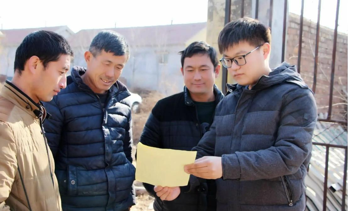 村干部每个月多少钱?答案出来了,怪不得大家都“抢着干”