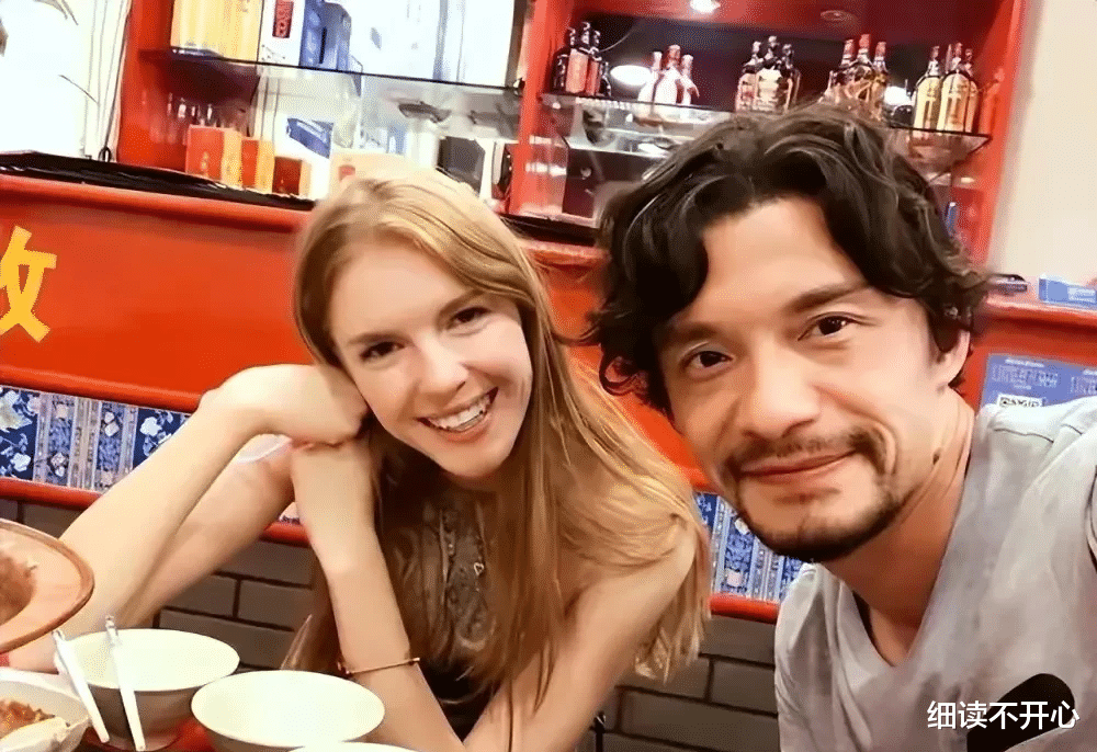 |谢晖,他也喜欢模特。