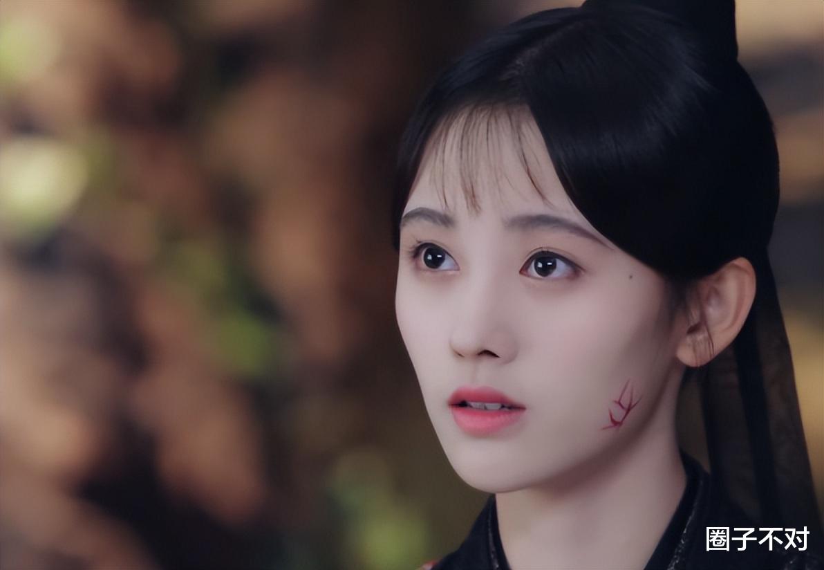 街拍|放不下身段就别演丑角，这些女星告诉你，什么叫敬业不糊弄观众