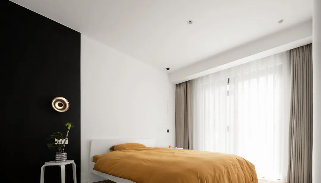 装修案例 | 留白空间、极致收纳、悬浮设计:这个100m2原木家,越看越治愈!