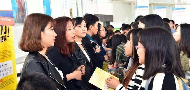 大学|某985大学博士生应聘，却接连被11所高校拒绝，原因让人无法反驳