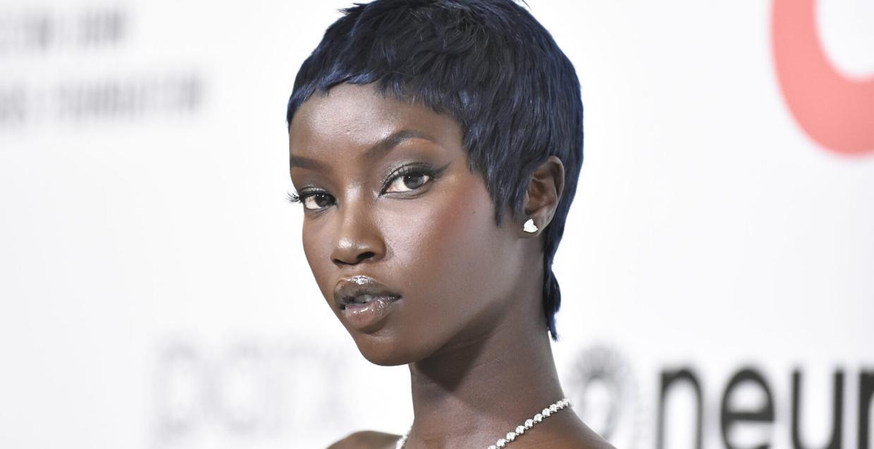 约翰尼·德普|德普女儿被全球数十位超模怒撕!被喷是靠爹妈特权的星二代,“没有自知之明”