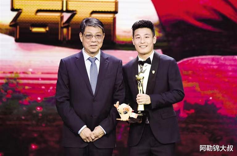 徐根宝|徐根宝的七代弟子，亚洲足球先生领衔，五虎将占据国足半壁江山