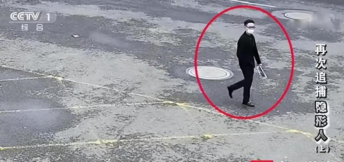 上海市|2011年，初中生盗走公款700万，出狱后年薪36万，半年又盗1900万