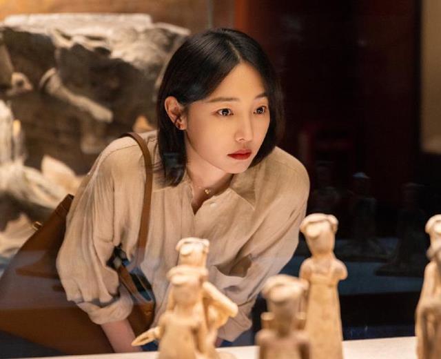 白百何|《我们这十年》首播没对比就没伤害，白百合演技自然，娄艺潇出戏