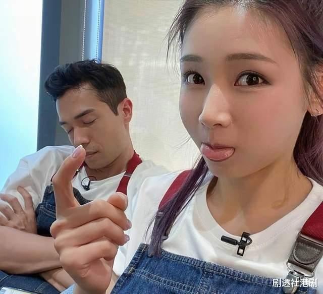 整容|TVB前知名女星再陷整容风波！化浓妆一改清纯模样，自觉是纯天然美女