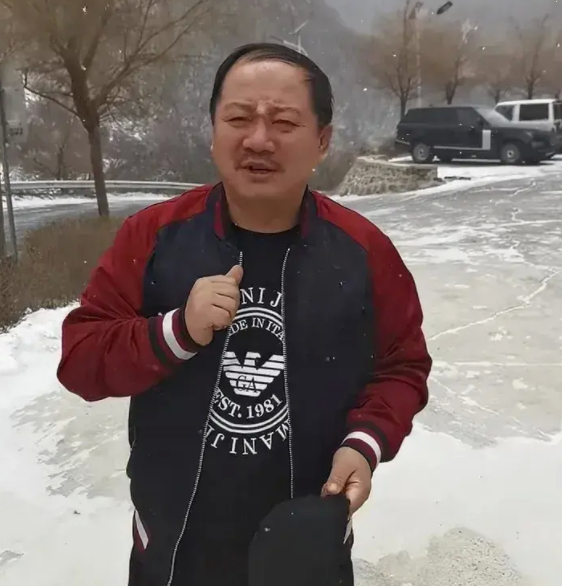 赵本山|唐鉴军首次回应“娇娇控诉赵本山”一事，方式很高级！