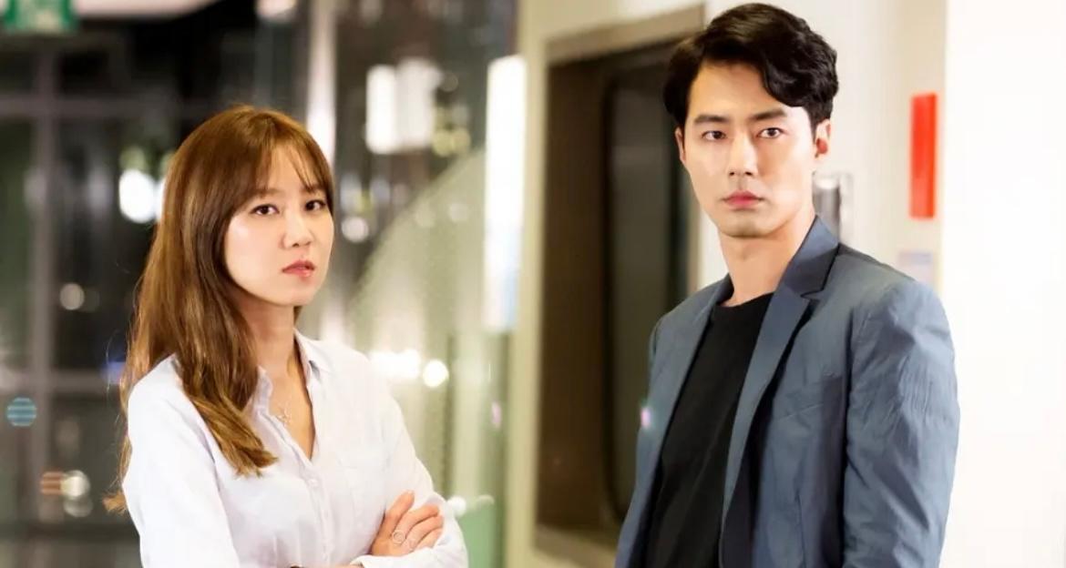 孔孝真|41岁韩娱男神收割机,孔孝真婚礼现场“简陋”,婚纱像宫廷版睡衣