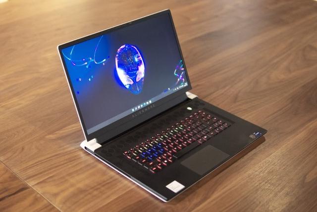 雷军|Alienware X 17 体验：外星人想做的，不止是一台游戏本