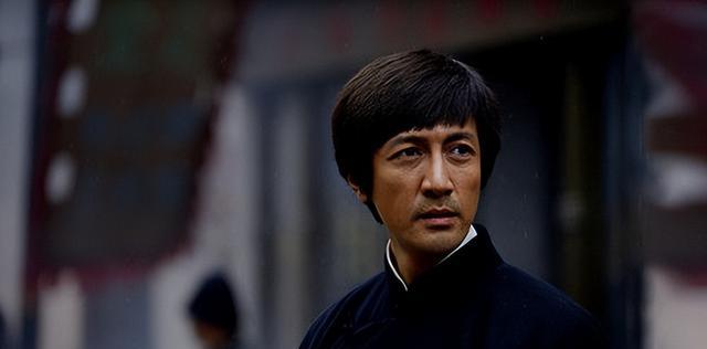 尹正|放过观众吧，皮都皱了还扎堆演古偶的男星们，年近40演未成年？