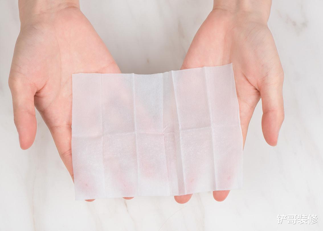 卫生纸有个“小机关”，按2下放家里太实用，可惜很多人不知道