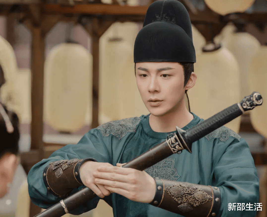 |成功变成明星的6位网红，有人是淘宝女模有人书模，发展各不一样