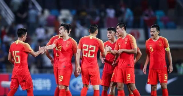 国足|国足水平为啥越来越臭？足球圈人士透露：就因为这一个字！