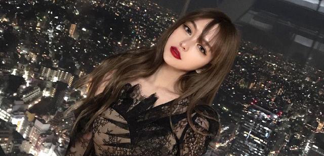 周扬青|周扬青深夜突晒绝美婚纱照,与“亚洲舞王”昔日旧情再被提及