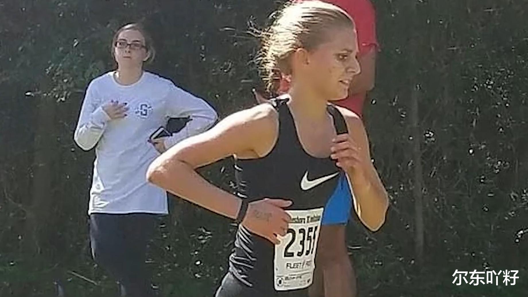 初恋50次|现实版《初恋50次》女主，19岁美国少女记忆被重置，5年如一日