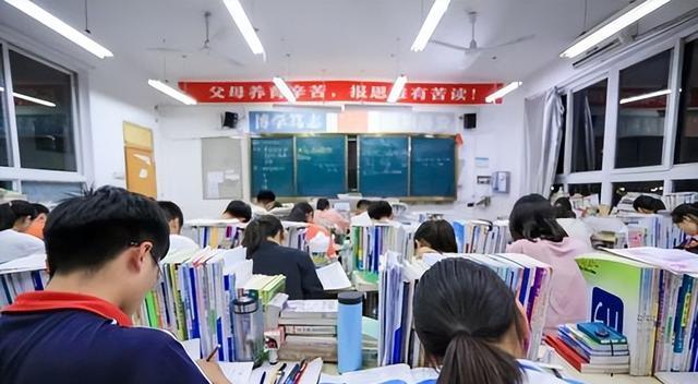 大学|高考“锦鲤”凭521分捡漏上北大,看到专业懵了,羡慕之余有担忧
