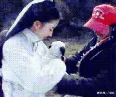 刘亦菲|刘亦菲妈妈62岁照片，状态惊艳，自律的人生更精彩