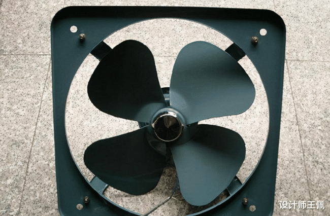 为什么厨房装了排气扇的家庭,却建议别人装换气扇?有什么不同?