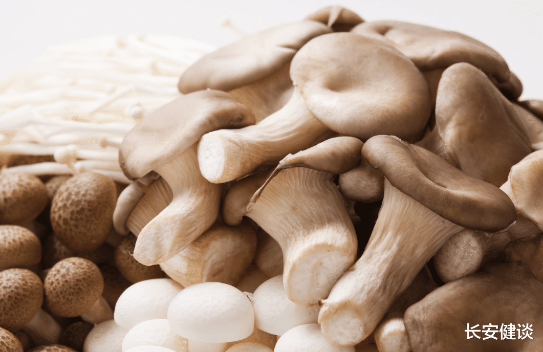 |医生劝告:食物加热吃虽然对肠胃好,但6种食物不宜加热,你还在加热吗