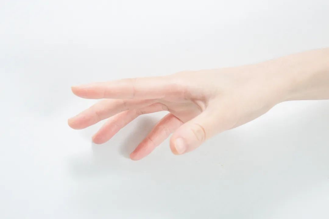 肾脏病|肝不好，可能会出现“1细、2红、3多”？自查下看你占几个