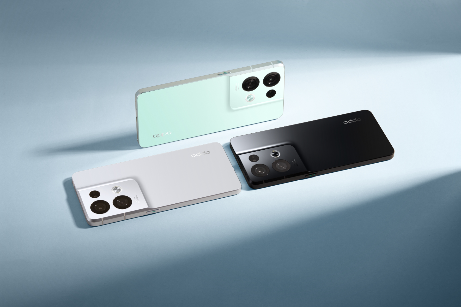 vivo s15|打破手机同质化，Reno8系列流云双镜设计让人眼前一亮