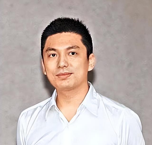 陈法拉|陈法拉，一嫁富二代薛世恒洒脱离婚，再嫁法国外交官终获幸福