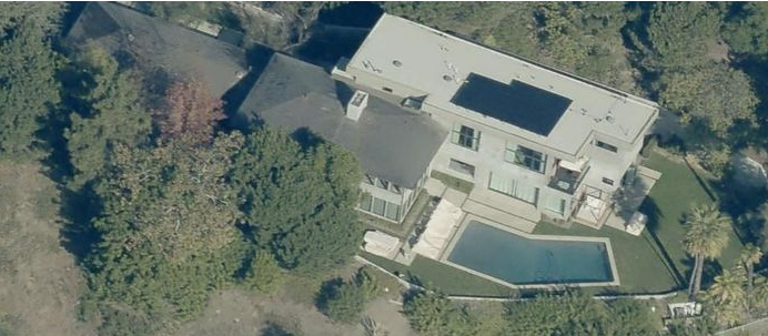 伊隆·马斯克|全球首富马斯克七处加州房屋卖了近1.3亿美元，其中一栋卖给了网易老总丁磊