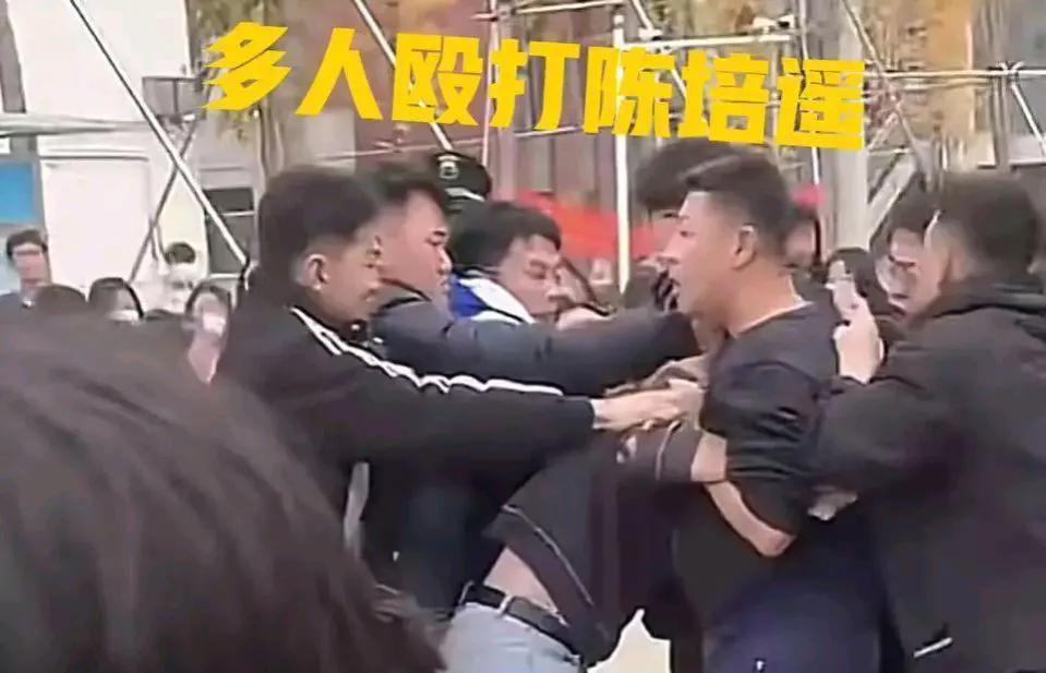 王佳颖|山东：“陈培遥和王佳颖”炒作成为网红，直播后当天被封禁