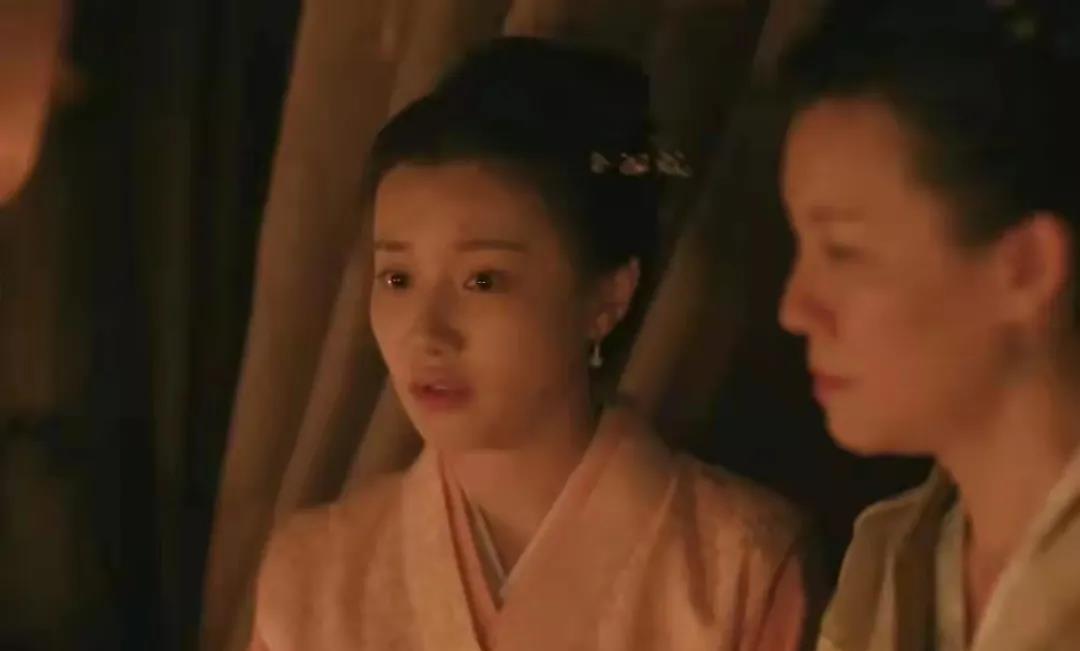 公司高管暴打妻子视频曝光,网友:高额彩礼的报应