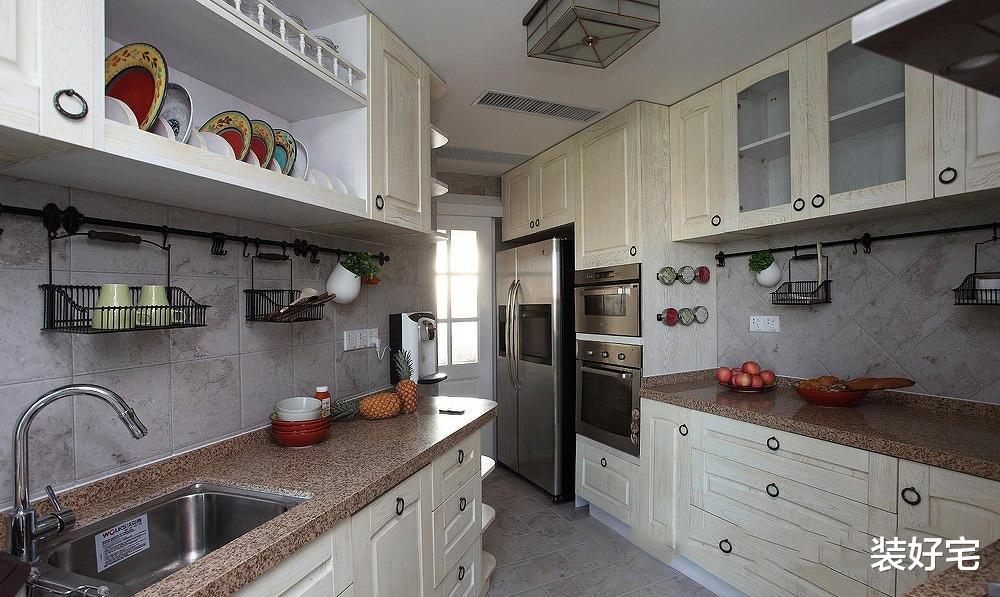 你家的冰箱也放在厨房吗?听到老师傅的话,才发现这么多年都错了