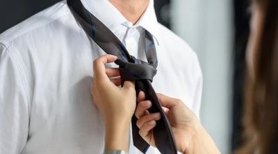 华为|当年我阻止了我弟入职华为，家人十分费解，如今我弟却十分感谢我，职业选择切忌向“钱”看齐