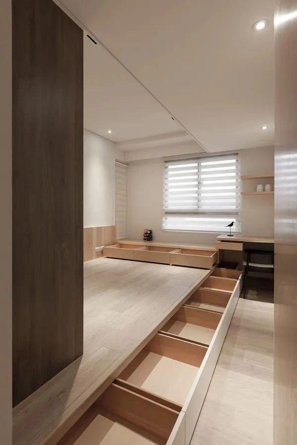 卧室小,我会这样安排床和衣柜,让木工无缝衔接打一起,实用性强