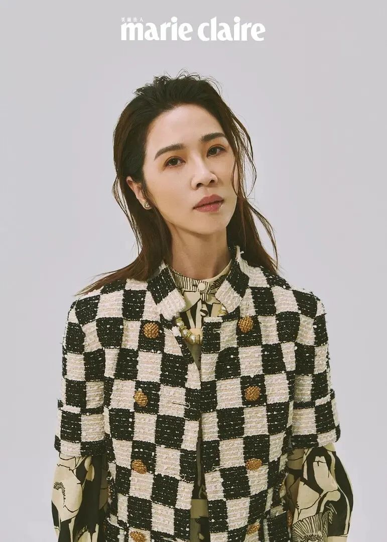 清明节|35岁靠啃老度日，43岁拿下视后大骂脏话：姐的人生你管不着