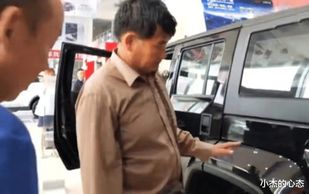 张默|娱圈的7位“啃爹王”,不工作却生活奢侈,没有爹妈啥也不是