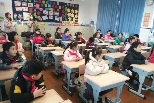 招聘|又一新兴职业出现，日薪超1000元，中专也能应聘，学生有福了