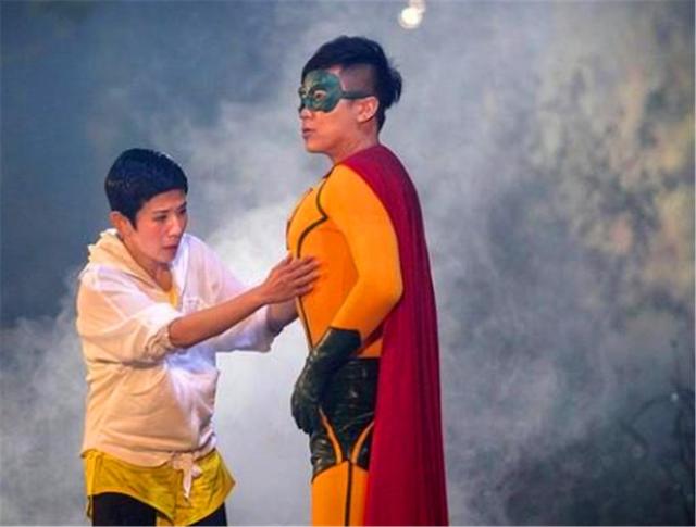 大鹏|从唱歌被骗钱，到半个娱乐圈给他配戏，大鹏背后究竟有什么人？